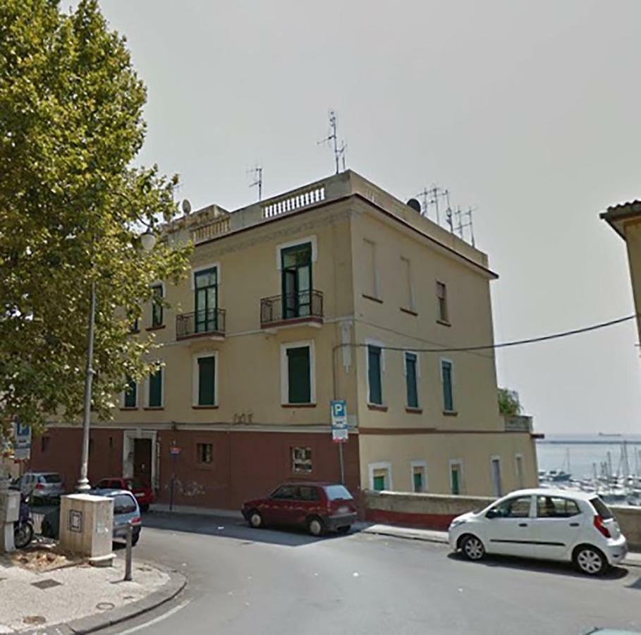 Nereidi Guest house *